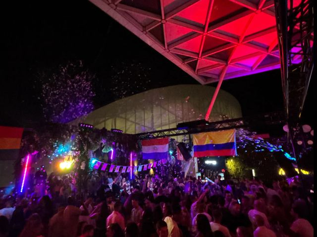 Rooftop Massilia Beach 